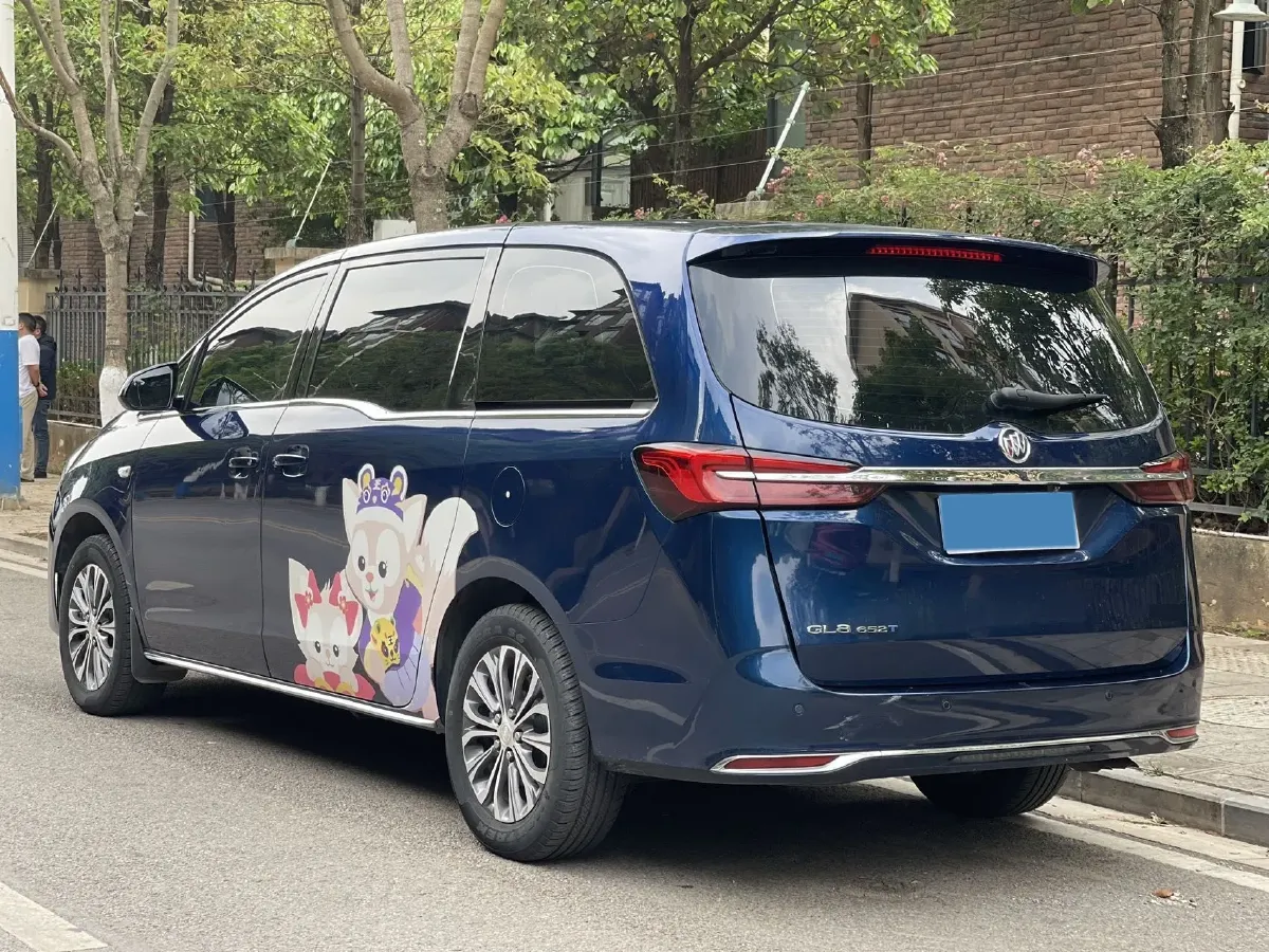 2022 Buick GL8 2.0T 237HP L4 9AT,autocango,china used car exporter,china ev exporter,chinese used car exporter,chinese used ev exporter