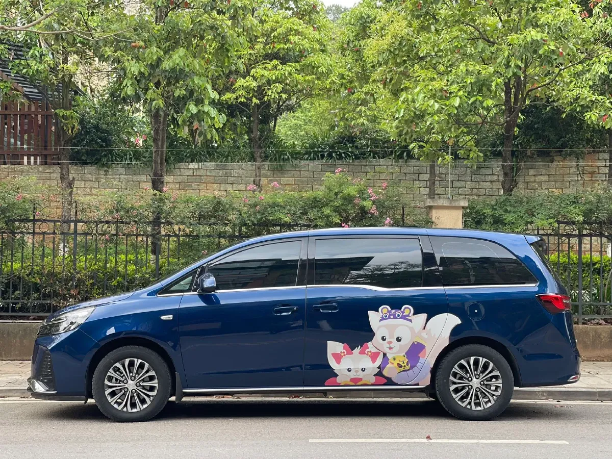 2022 Buick GL8 2.0T 237HP L4 9AT,autocango,china used car exporter,china ev exporter,chinese used car exporter,chinese used ev exporter