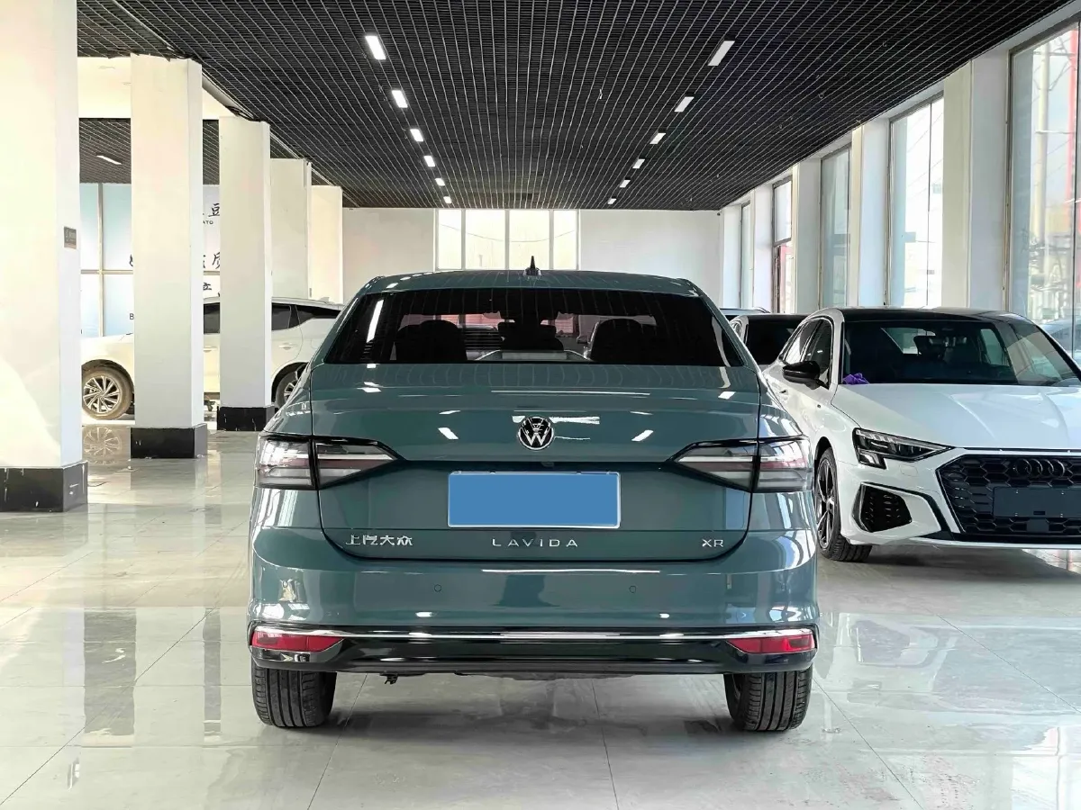 2023 Volkswagen Lavida 1.5L 110HP L4 6AT,autocango,china used car exporter,china ev exporter,chinese used car exporter,chinese used ev exporter