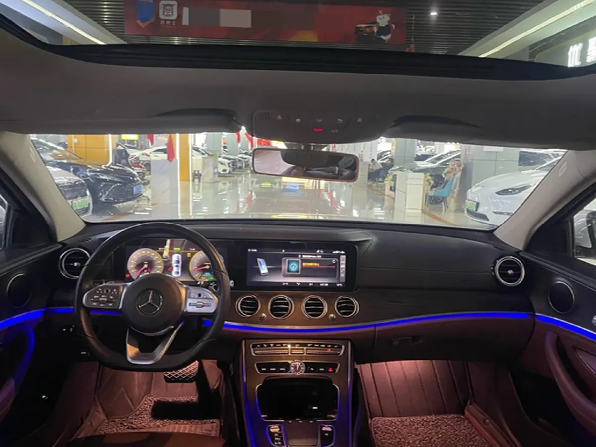 2020 Mercedes-Benz E Class 1.5T 184HP L4 9AT,autocango,china used car exporter,china ev exporter,chinese used car exporter,chinese used ev exporter