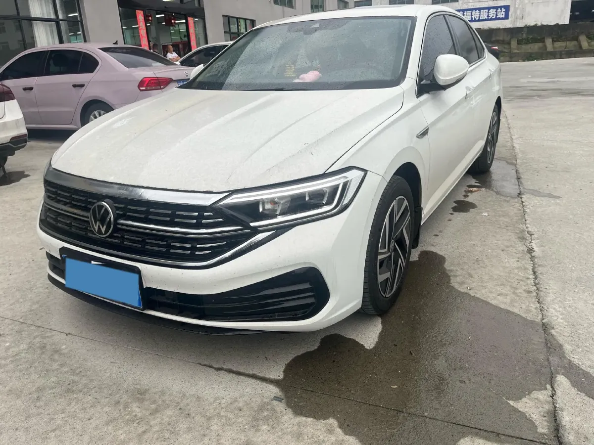 2023 Volkswagen Sagitar 1.5T 160HP L4 7DCT,autocango,china used car exporter,china ev exporter,chinese used car exporter,chinese used ev exporter