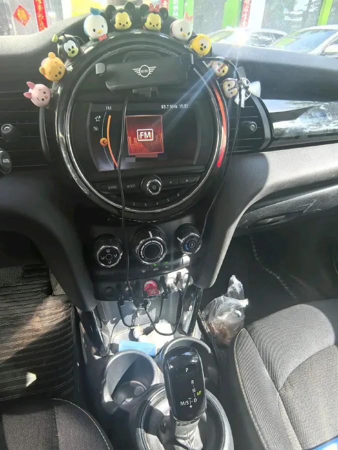 2019 MINI MINI 1.5T 102HP L3 7DCT,autocango,china used car exporter,china ev exporter,chinese used car exporter,chinese used ev exporter