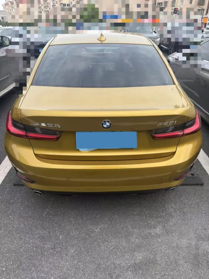 2022 BMW 3 Series 2.0T 156HP L4 8AT,autocango,china used car exporter,china ev exporter,chinese used car exporter,chinese used ev exporter
