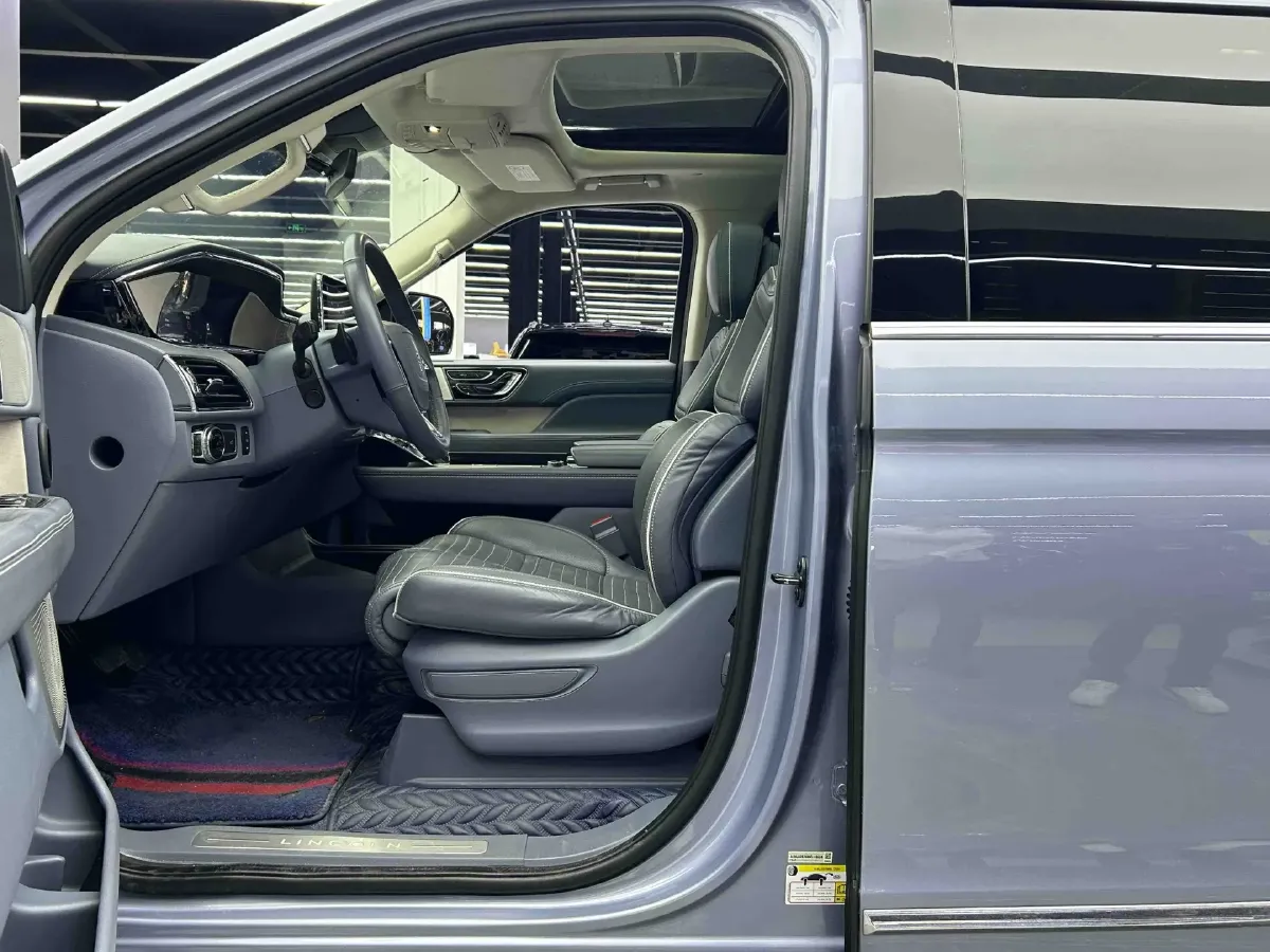 2020 Lincoln Navigator 3.5T 388HP V6 10AT,autocango,china used car exporter,china ev exporter,chinese used car exporter,chinese used ev exporter