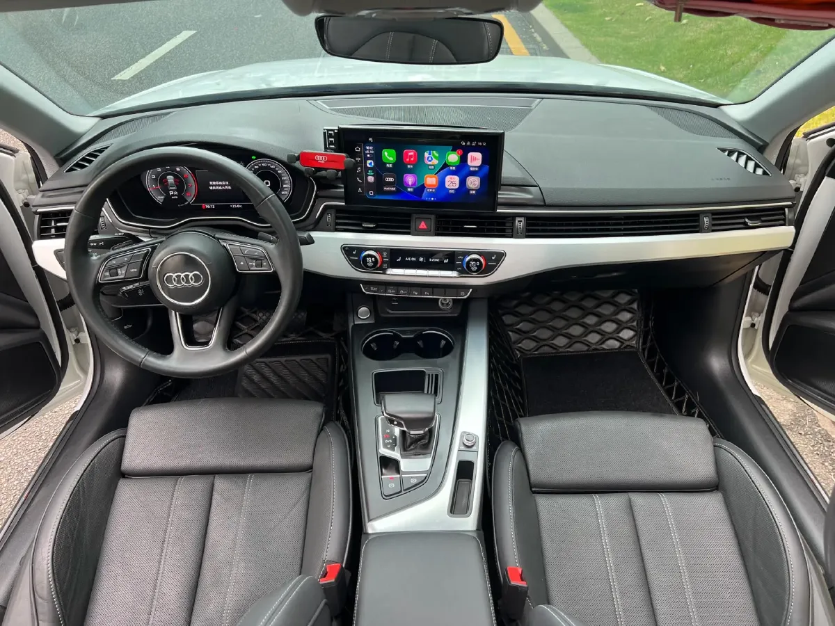 2020 Audi A4L 2.0T 190HP L4 7DCT,autocango,china used car exporter,china ev exporter,chinese used car exporter,chinese used ev exporter