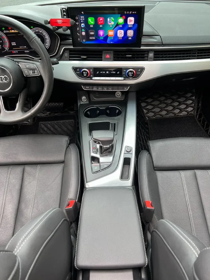 2020 Audi A4L 2.0T 190HP L4 7DCT,autocango,china used car exporter,china ev exporter,chinese used car exporter,chinese used ev exporter