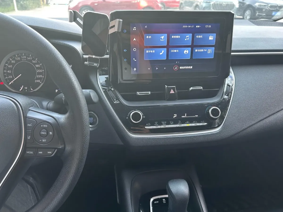 2021 Toyota Corolla 1.2T 116HP L4 CVT,autocango,china used car exporter,china ev exporter,chinese used car exporter,chinese used ev exporter