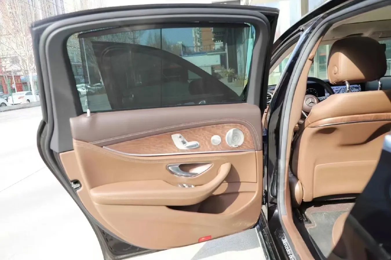 2022 Mercedes-Benz E Class 2.0T 258HP L4 9AT,autocango,china used car exporter,china ev exporter,chinese used car exporter,chinese used ev exporter