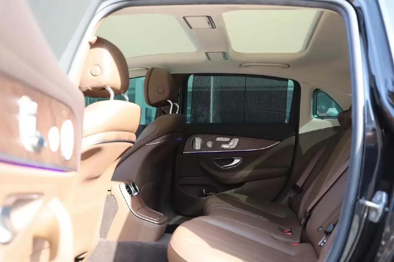 2022 Mercedes-Benz E Class 2.0T 258HP L4 9AT,autocango,china used car exporter,china ev exporter,chinese used car exporter,chinese used ev exporter