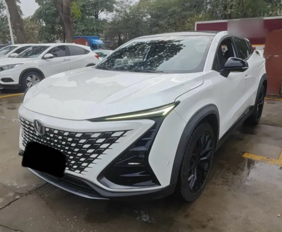 2022 ChangAn UNI-T 1.5T 188HP L4 7DCT,autocango,china used car exporter,china ev exporter,chinese used car exporter,chinese used ev exporter