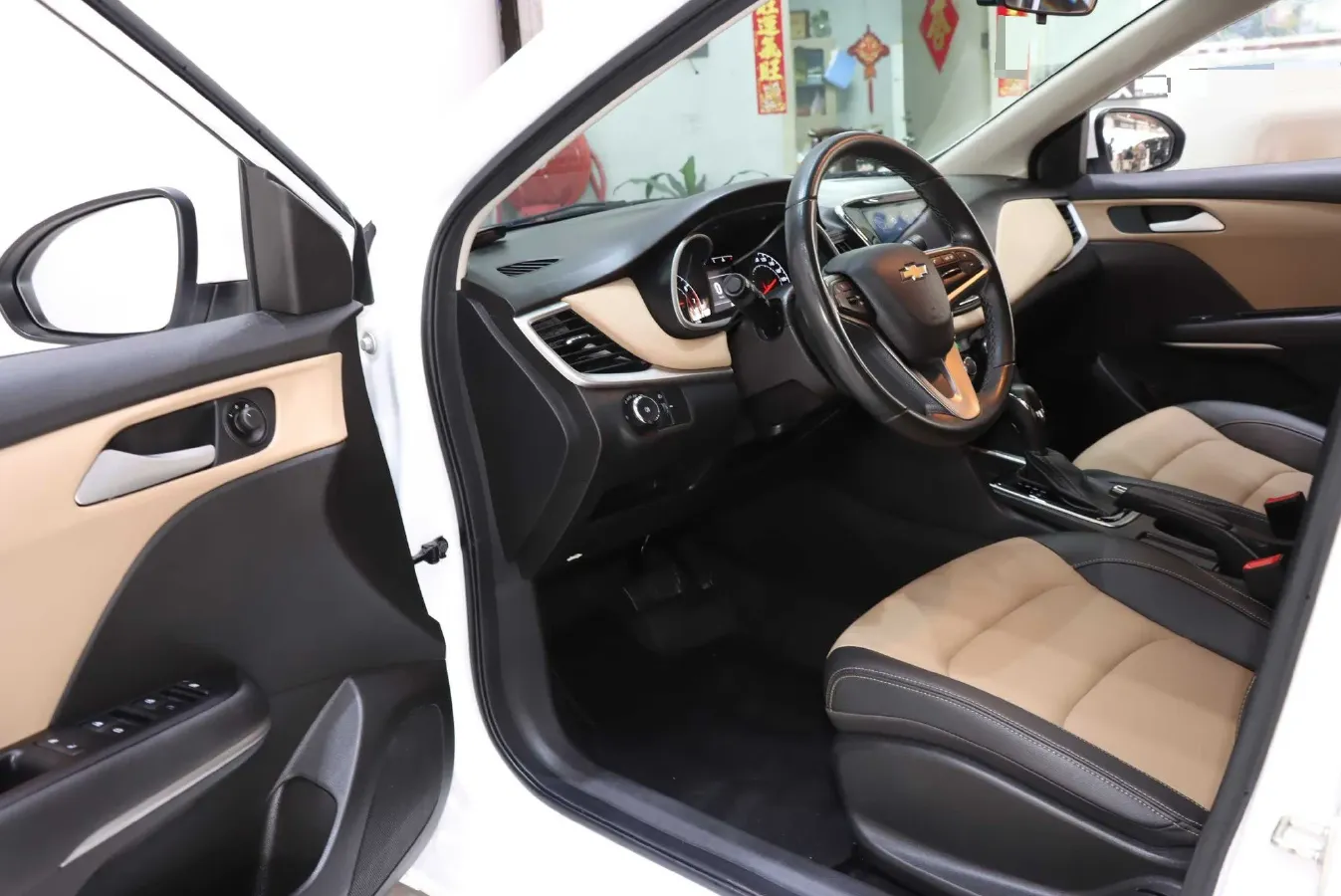 2022 Chevrolet Monza 1.5L 113HP L4 6AT,autocango,china used car exporter,china ev exporter,chinese used car exporter,chinese used ev exporter