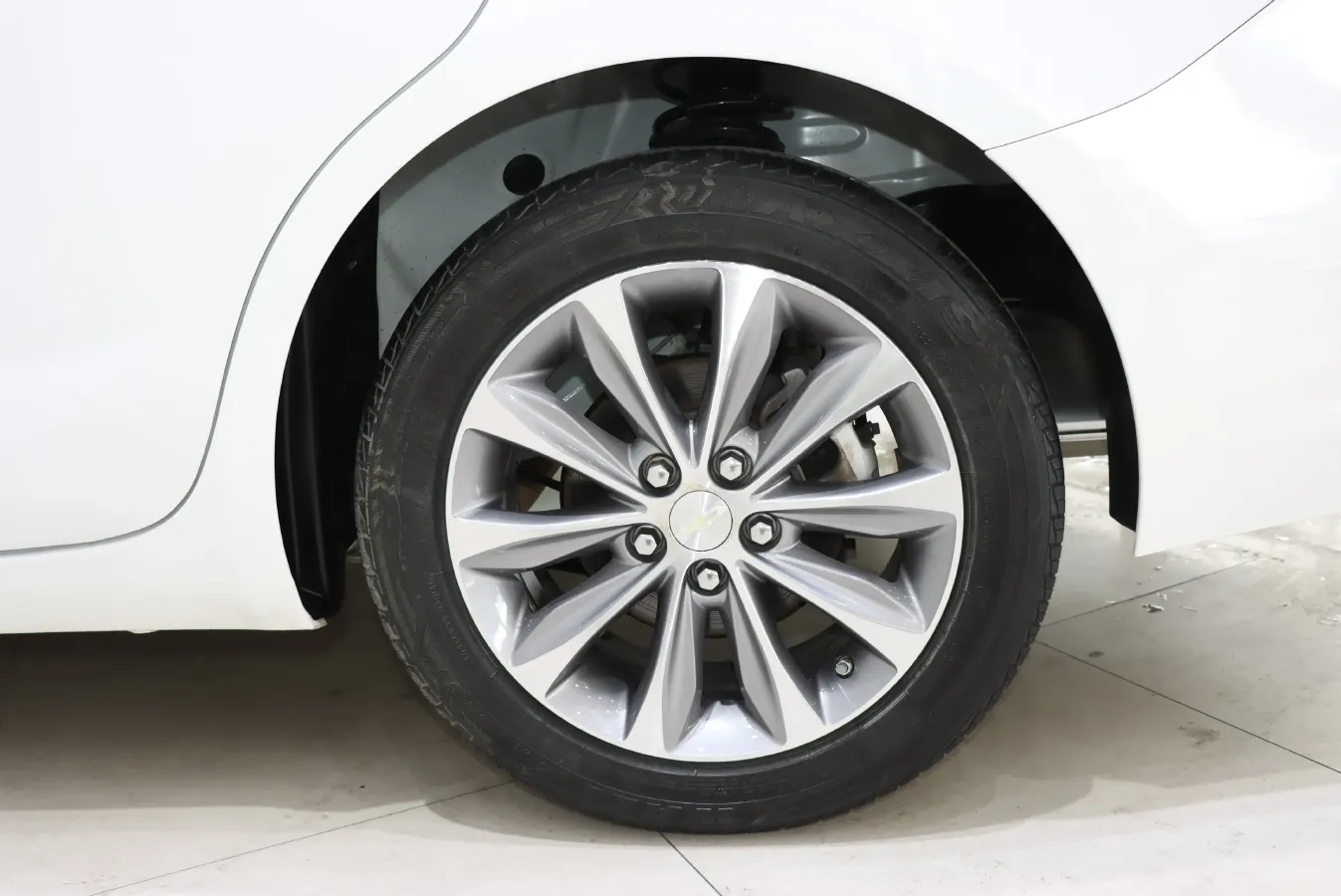 2022 Chevrolet Monza 1.5L 113HP L4 6AT,autocango,china used car exporter,china ev exporter,chinese used car exporter,chinese used ev exporter