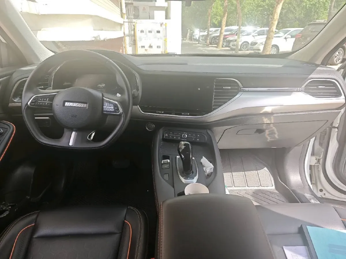 2021 Haval F7 2.0T 224HP L4 7DCT,autocango,china used car exporter,china ev exporter,chinese used car exporter,chinese used ev exporter