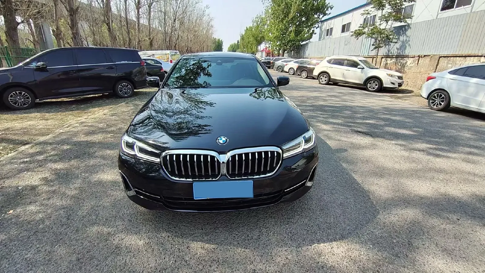 2022 BMW 5 Series 2.0T 252HP L4 8AT,autocango,china used car exporter,china ev exporter,chinese used car exporter,chinese used ev exporter