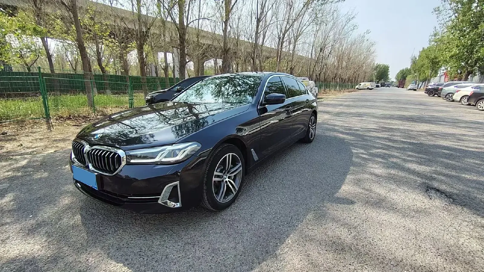 2022 BMW 5 Series 2.0T 252HP L4 8AT,autocango,china used car exporter,china ev exporter,chinese used car exporter,chinese used ev exporter