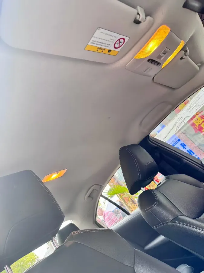 2022 Toyota Corolla 1.2T 116HP L4 CVT,autocango,china used car exporter,china ev exporter,chinese used car exporter,chinese used ev exporter