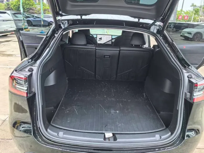 2022 Tesla Model Y BEV 60KWH,autocango,china used car exporter,china ev exporter,chinese used car exporter,chinese used ev exporter