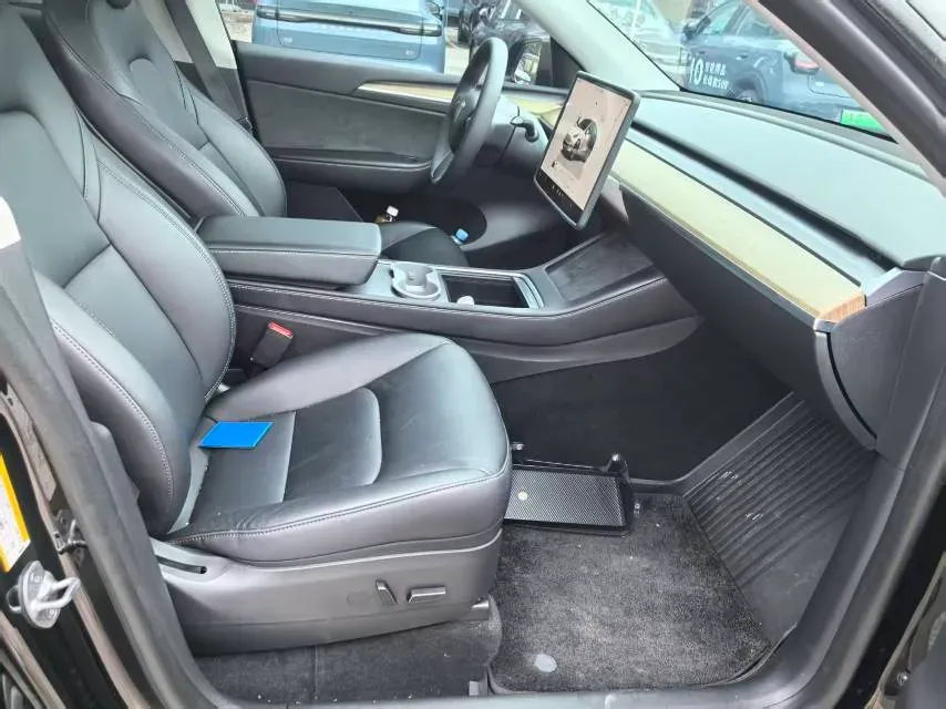 2022 Tesla Model Y BEV 60KWH,autocango,china used car exporter,china ev exporter,chinese used car exporter,chinese used ev exporter