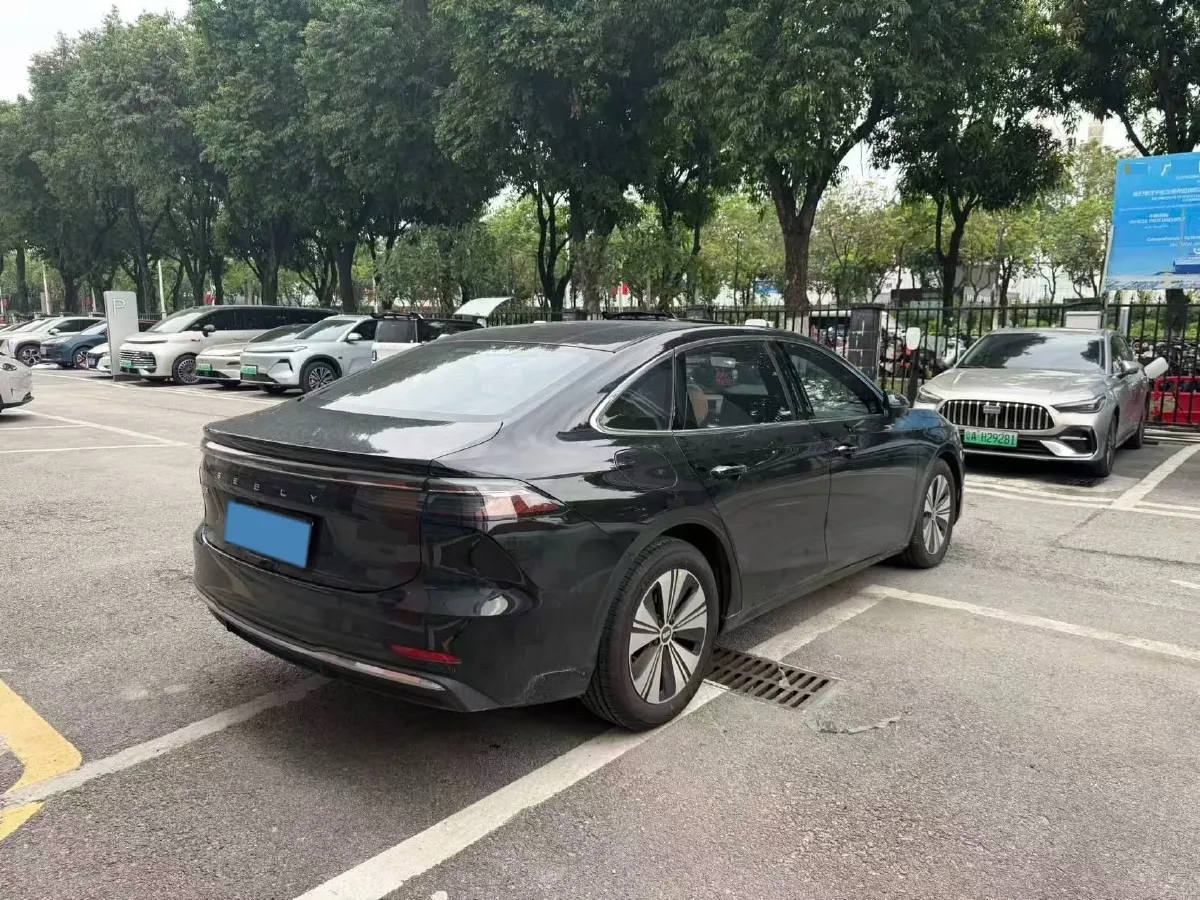 2025 Geely Galaxy A7 1.5L 112HP L4 1DHT PHEV,autocango,china used car exporter,china ev exporter,chinese used car exporter,chinese used ev exporter