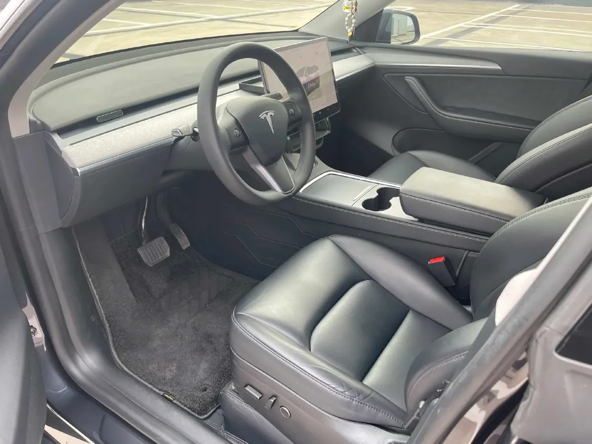 2024 Iveco OuSheng BEV 77.28KWH,autocango,china used car exporter,china ev exporter,chinese used car exporter,chinese used ev exporter