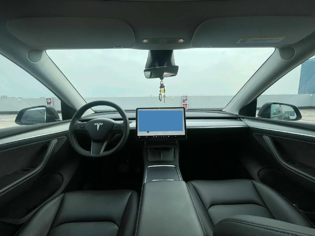 2024 Iveco OuSheng BEV 77.28KWH,autocango,china used car exporter,china ev exporter,chinese used car exporter,chinese used ev exporter