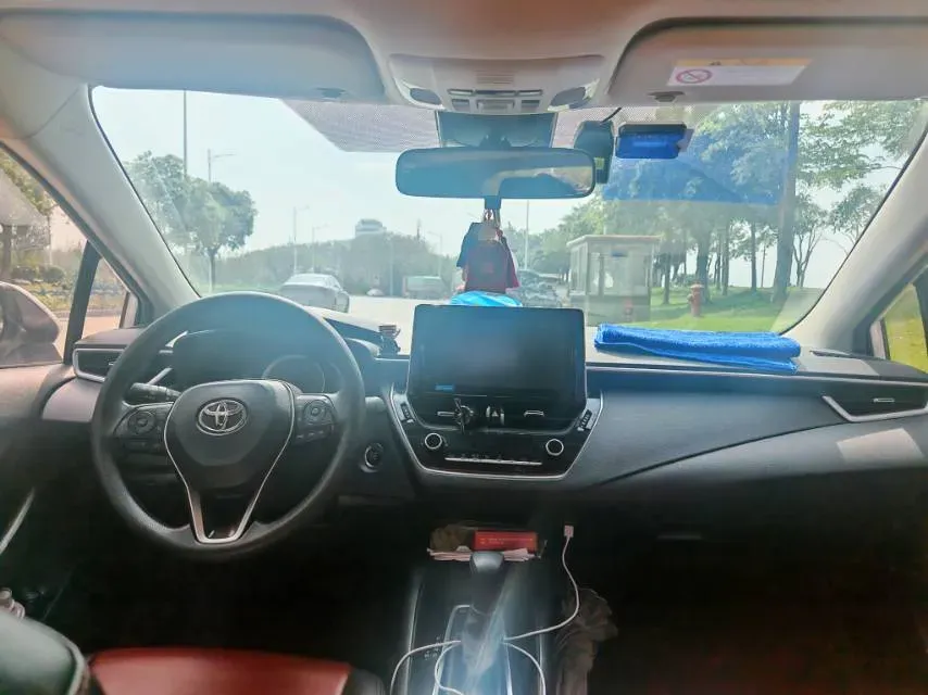2021 Toyota Corolla 1.2T 116HP L4 CVT,autocango,china used car exporter,china ev exporter,chinese used car exporter,chinese used ev exporter