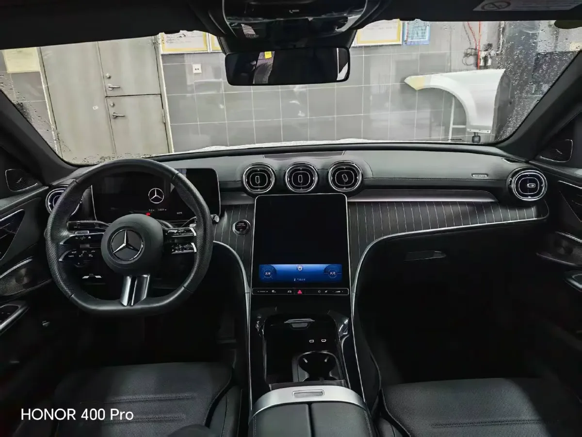 2025 Mercedes-Benz C Class 1.5T 204HP L4 9AT,autocango,china used car exporter,china ev exporter,chinese used car exporter,chinese used ev exporter