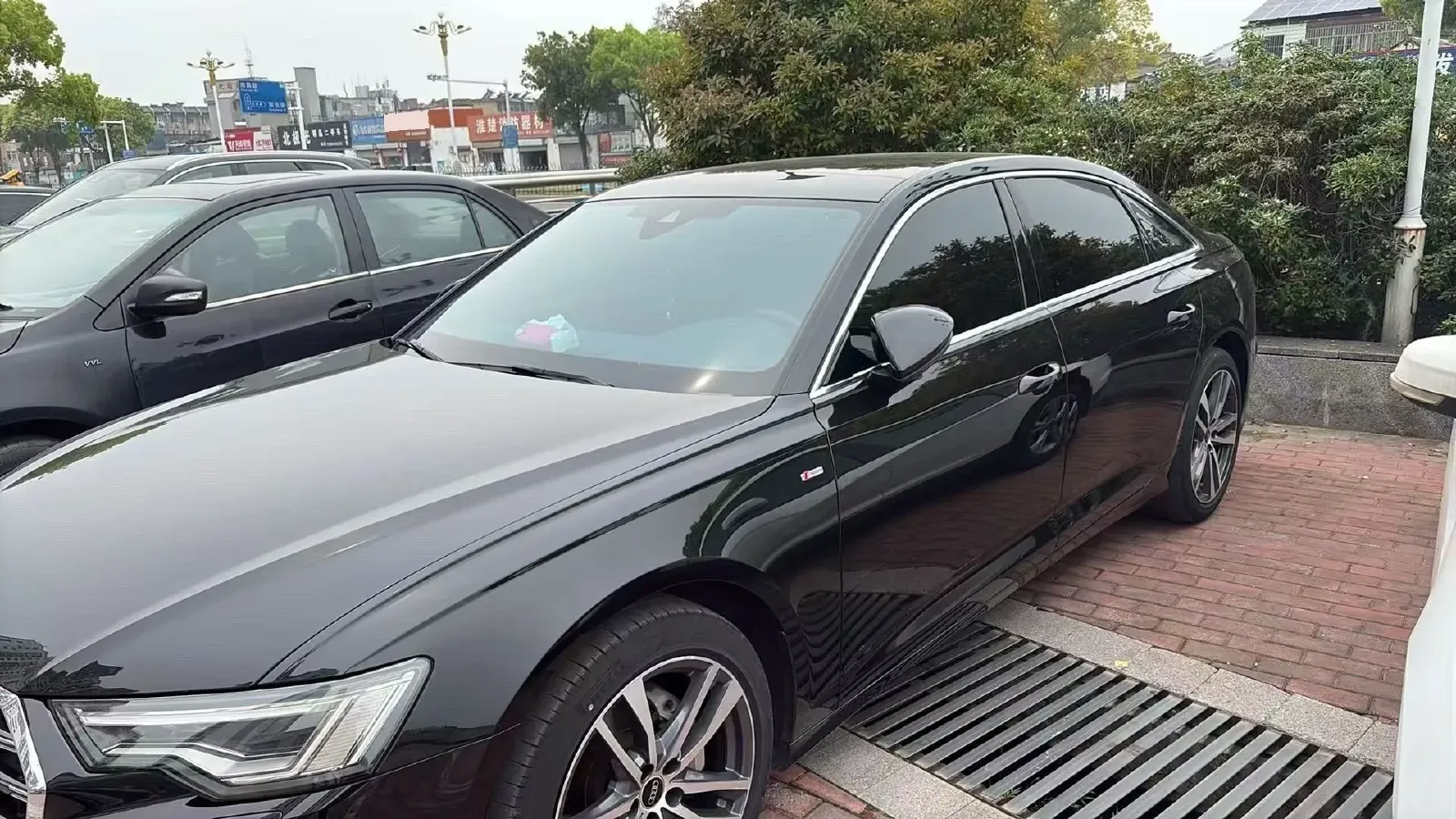 2024 Audi A6L 2.0T 190HP L4 7DCT,autocango,china used car exporter,china ev exporter,chinese used car exporter,chinese used ev exporter