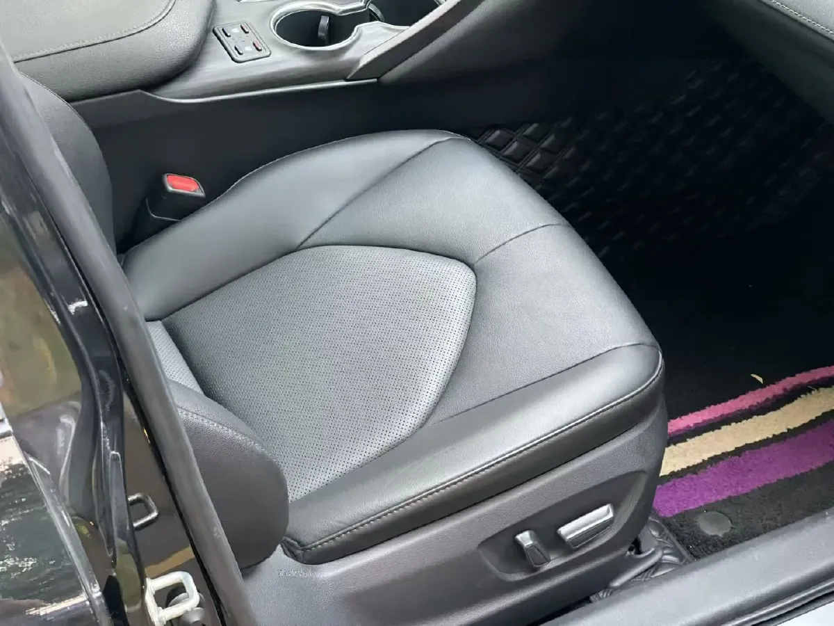 2021 Toyota Camry 2.0L 178HP L4 CVT,autocango,china used car exporter,china ev exporter,chinese used car exporter,chinese used ev exporter