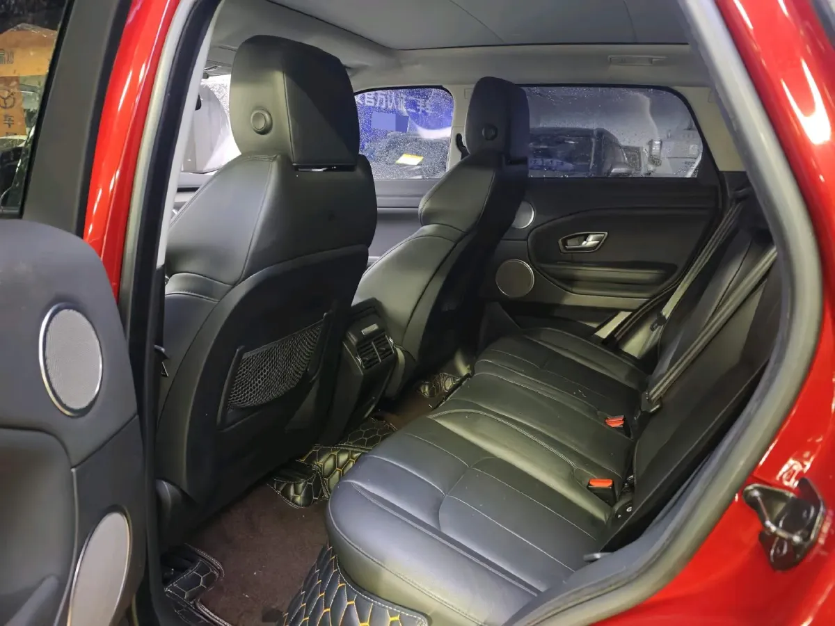 2018 Land Rover Range Rover Evoque 2.0T 241HP L4 9AT,autocango,china used car exporter,china ev exporter,chinese used car exporter,chinese used ev exporter