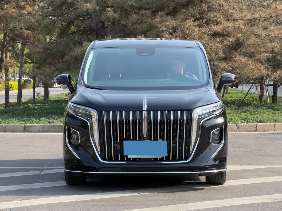 2023 HongQi HQ9 2.0T 252HP L4 8AT,autocango,china used car exporter,china ev exporter,chinese used car exporter,chinese used ev exporter