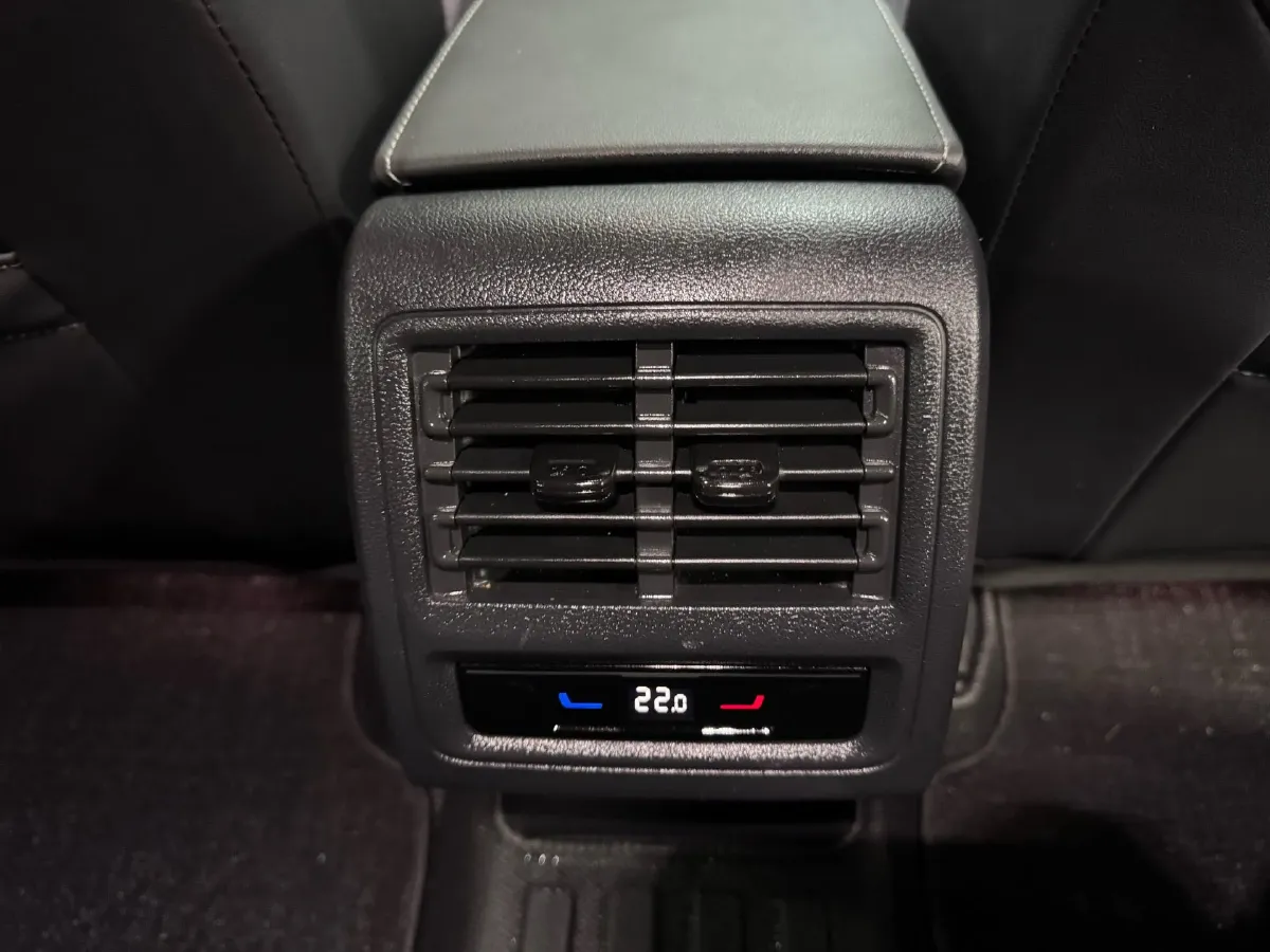 2023 Volkswagen Golf 1.4T 150HP L4 7DCT,autocango,china used car exporter,china ev exporter,chinese used car exporter,chinese used ev exporter