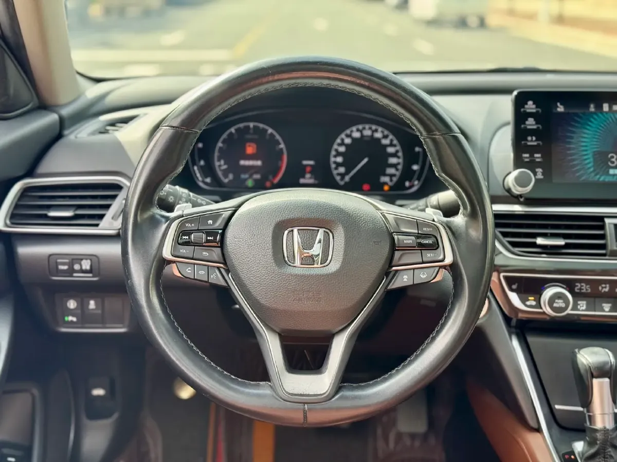 2019 Honda Inspire 1.5T 194HP L4 CVT,autocango,china used car exporter,china ev exporter,chinese used car exporter,chinese used ev exporter