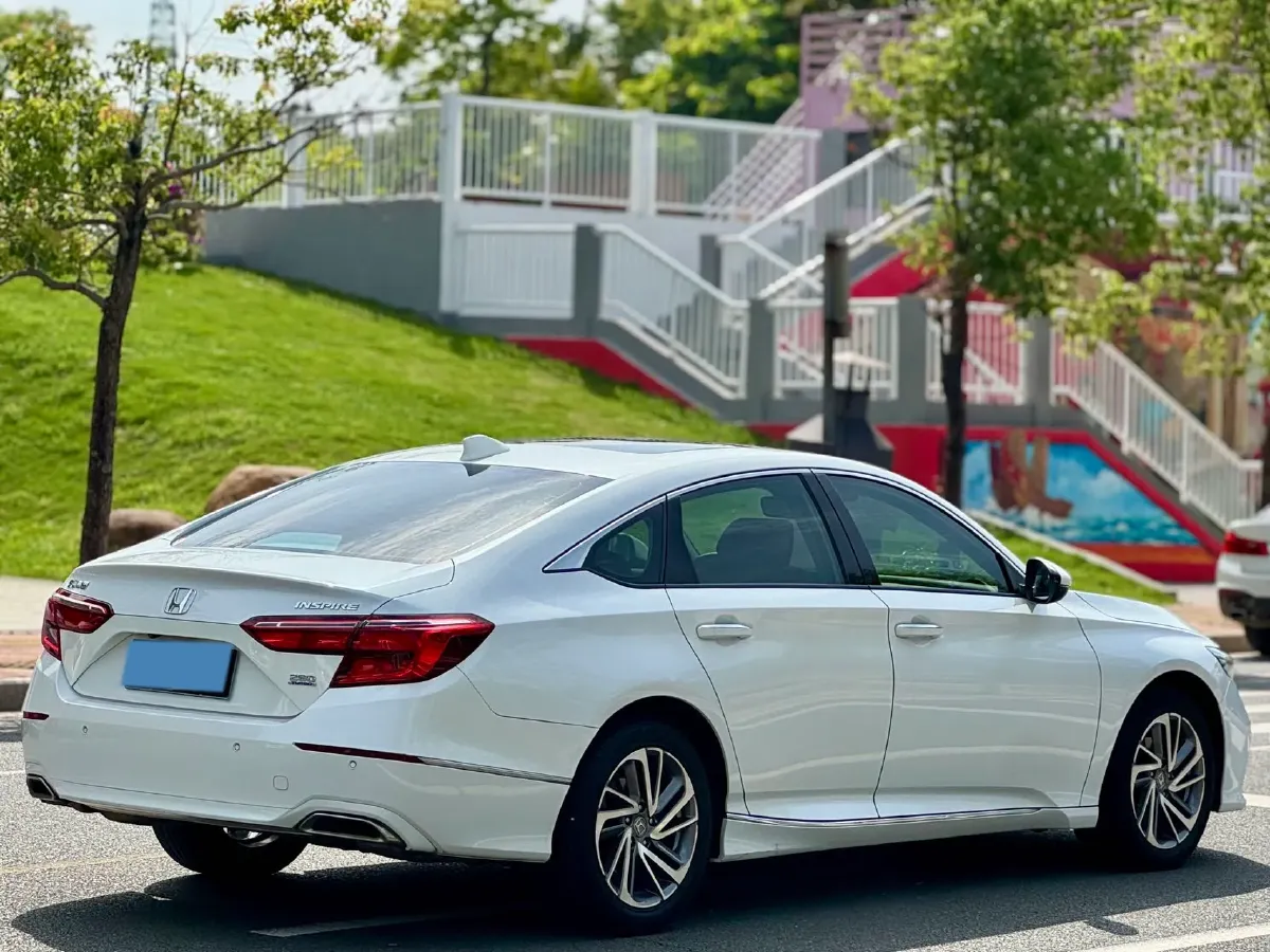 2019 Honda Inspire 1.5T 194HP L4 CVT,autocango,china used car exporter,china ev exporter,chinese used car exporter,chinese used ev exporter