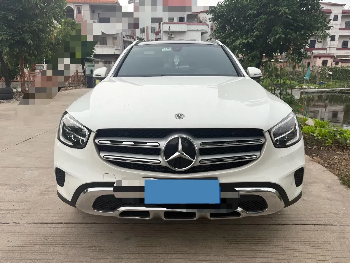 2022 Mercedes-Benz GLC Class 2.0T 197HP L4 9AT,autocango,china used car exporter,china ev exporter,chinese used car exporter,chinese used ev exporter