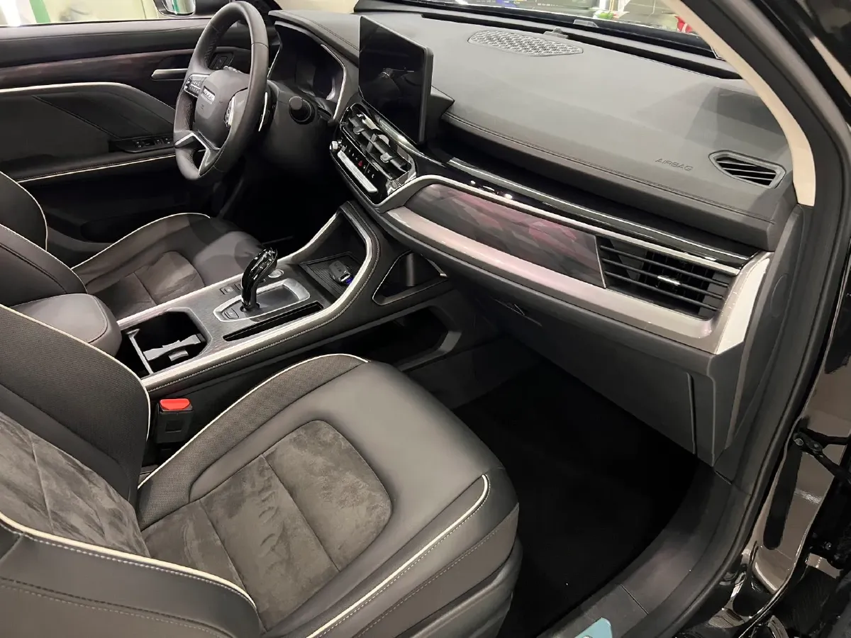 2023 Haval H6 1.5T 150HP L4 7DCT,autocango,china used car exporter,china ev exporter,chinese used car exporter,chinese used ev exporter