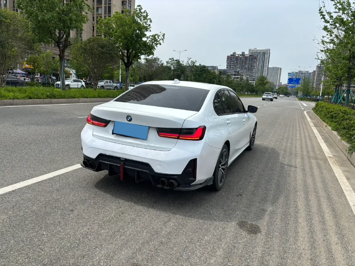 2022 BMW 3 Series 2.0T 184HP L4 8AT,autocango,china used car exporter,china ev exporter,chinese used car exporter,chinese used ev exporter
