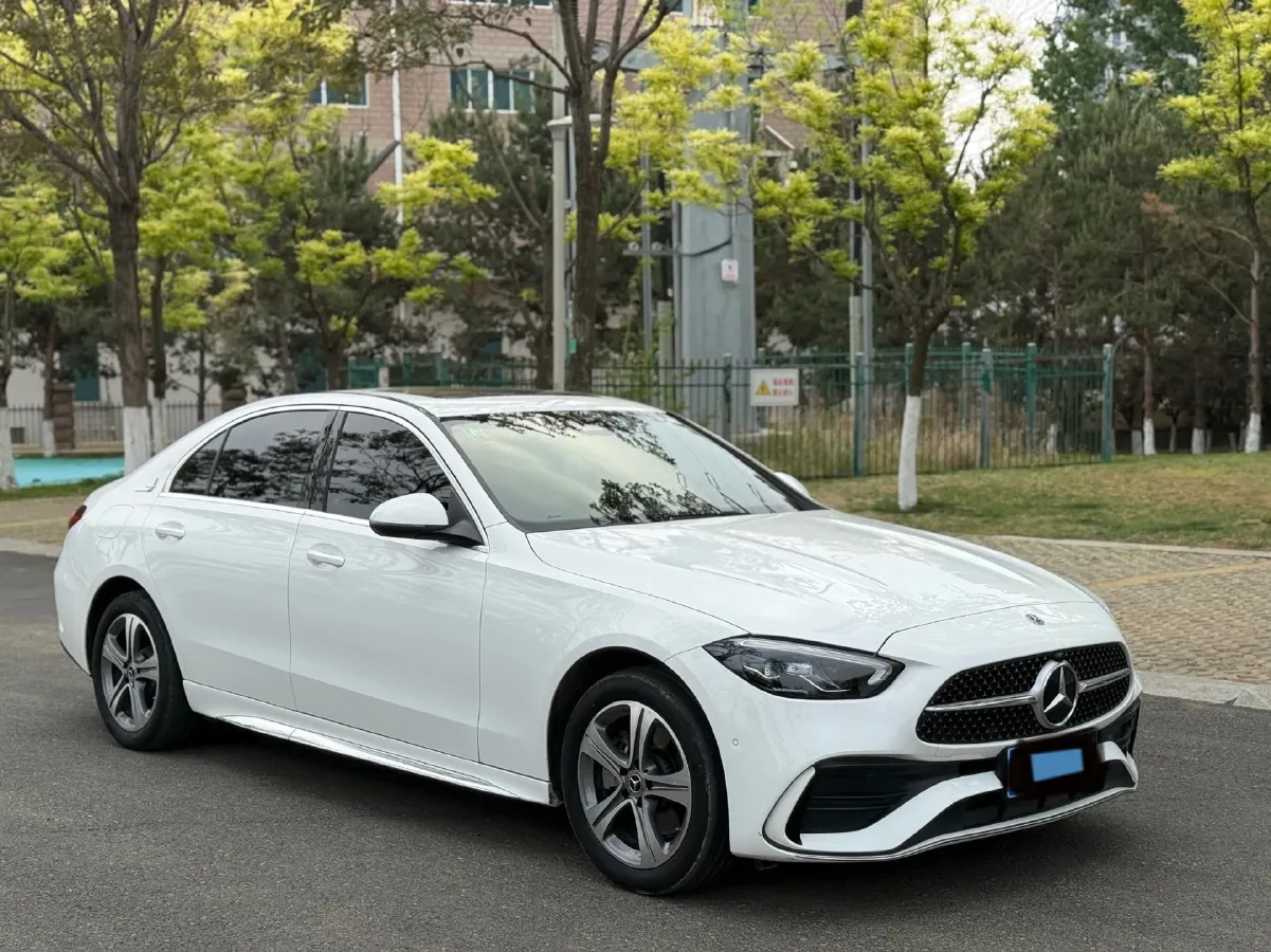 2022 Mercedes-Benz C Class 1.5T 170HP L4 9AT,autocango,china used car exporter,china ev exporter,chinese used car exporter,chinese used ev exporter
