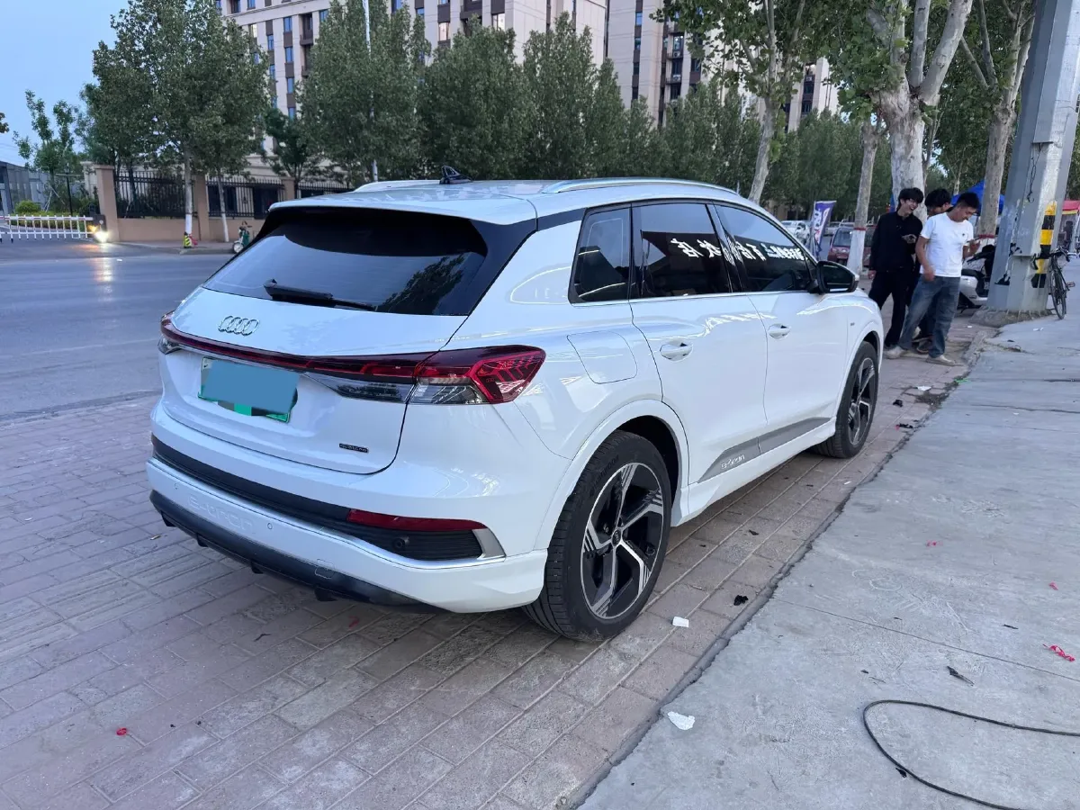 2023 Audi Q4 e-tron BEV 84.8KWH,autocango,china used car exporter,china ev exporter,chinese used car exporter,chinese used ev exporter