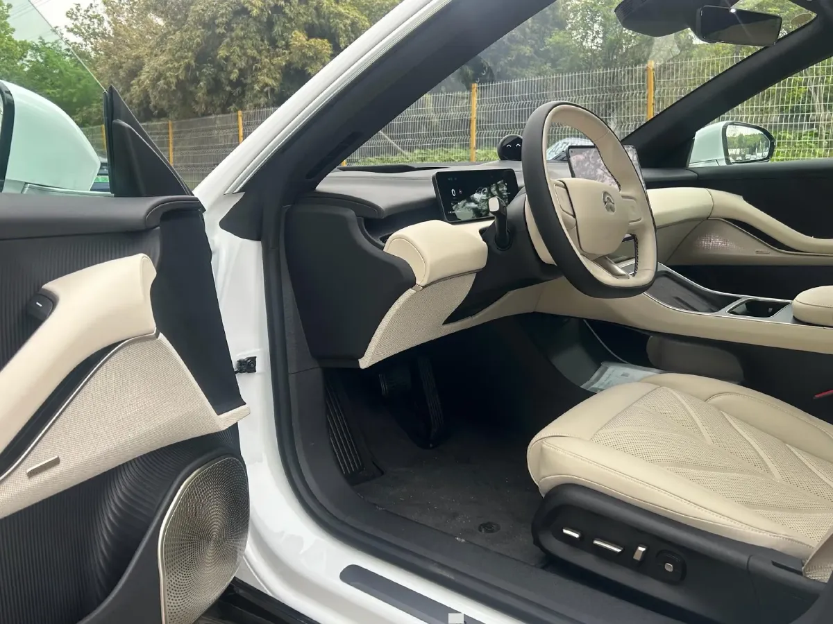 2025 NIO ET5 BEV,autocango,china used car exporter,china ev exporter,chinese used car exporter,chinese used ev exporter