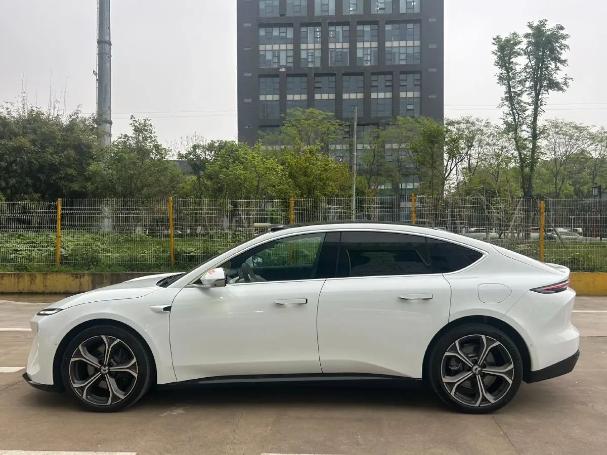 2025 NIO ET5 BEV,autocango,china used car exporter,china ev exporter,chinese used car exporter,chinese used ev exporter