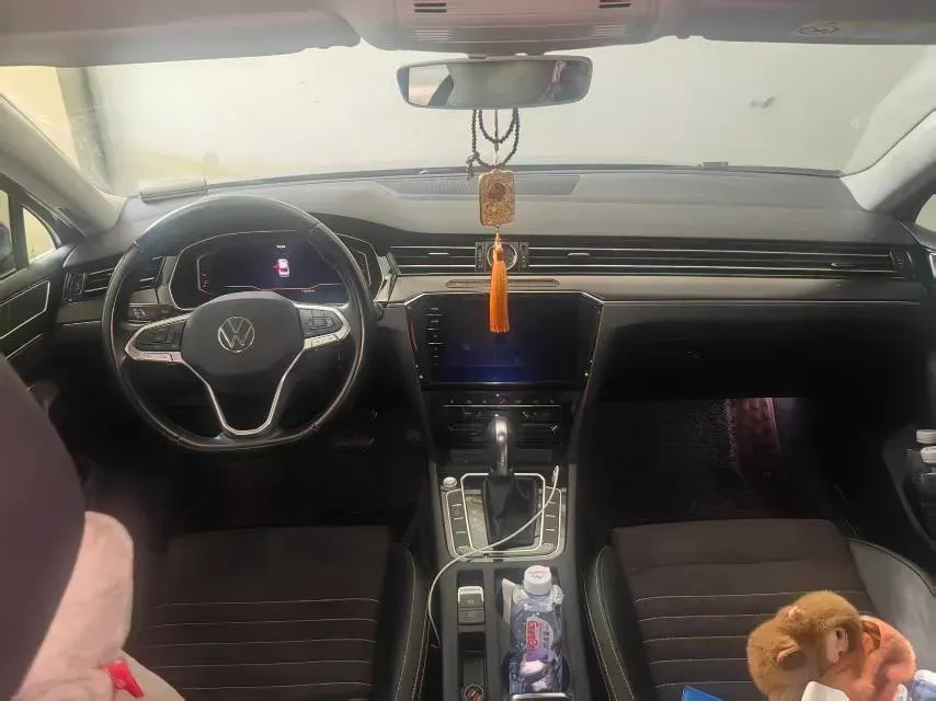 2020 Volkswagen Magotan 2.0T 186HP L4 7DCT,autocango,china used car exporter,china ev exporter,chinese used car exporter,chinese used ev exporter