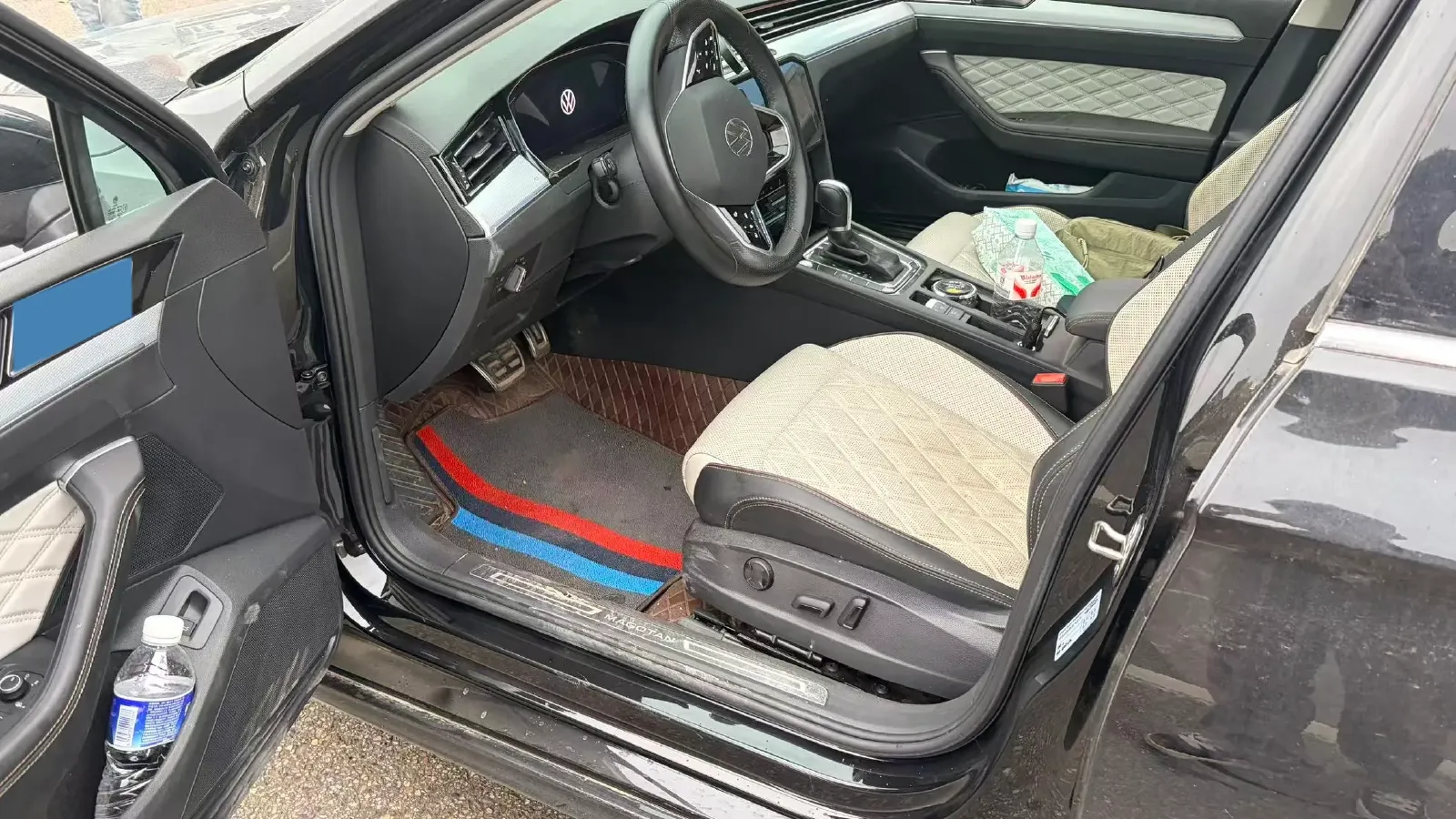 2023 Volkswagen Magotan 2.0T 186HP L4 7DCT,autocango,china used car exporter,china ev exporter,chinese used car exporter,chinese used ev exporter