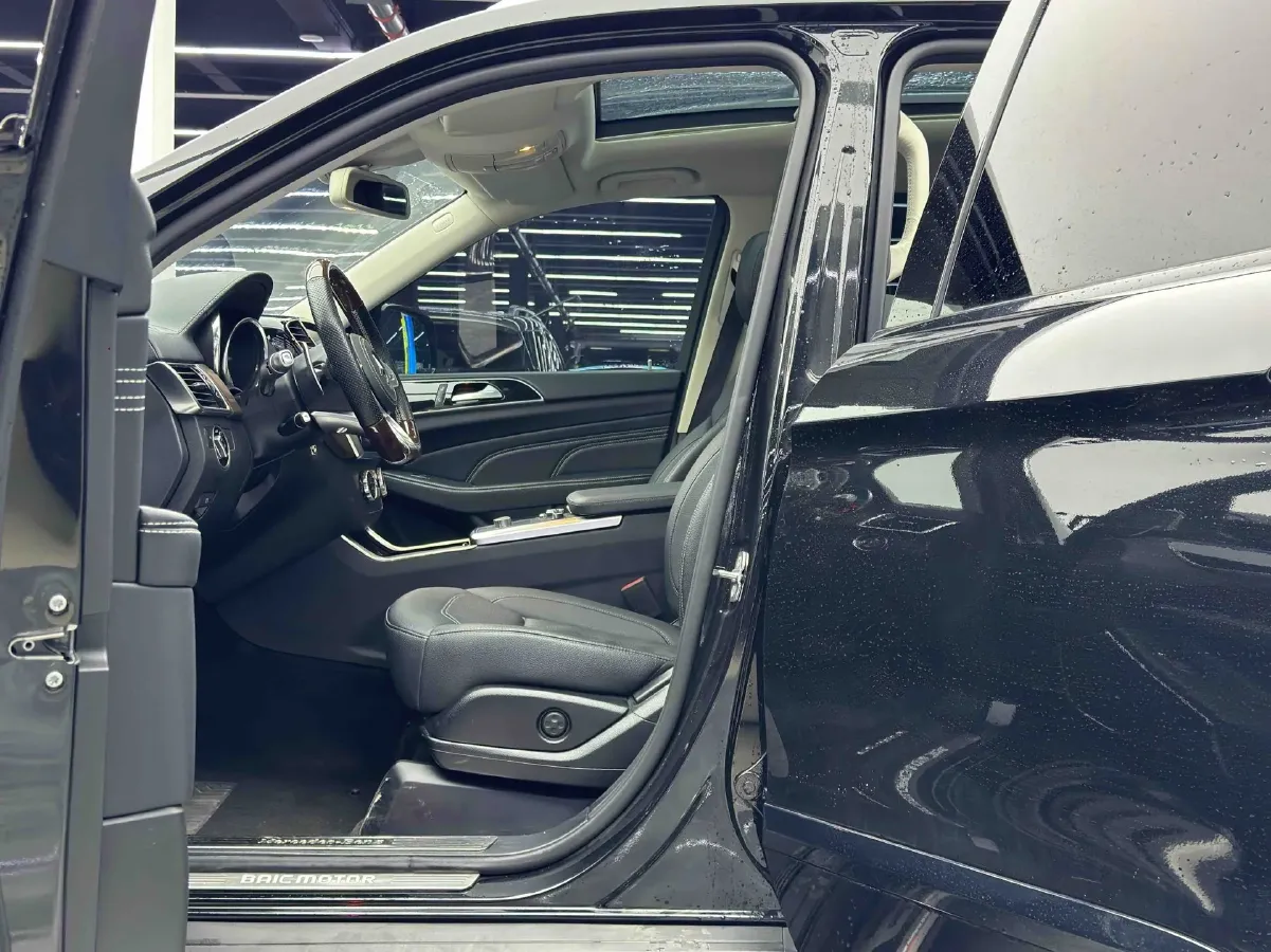 2021 Beijing BJ90 4.0T 422HP V8 9AT,autocango,china used car exporter,china ev exporter,chinese used car exporter,chinese used ev exporter