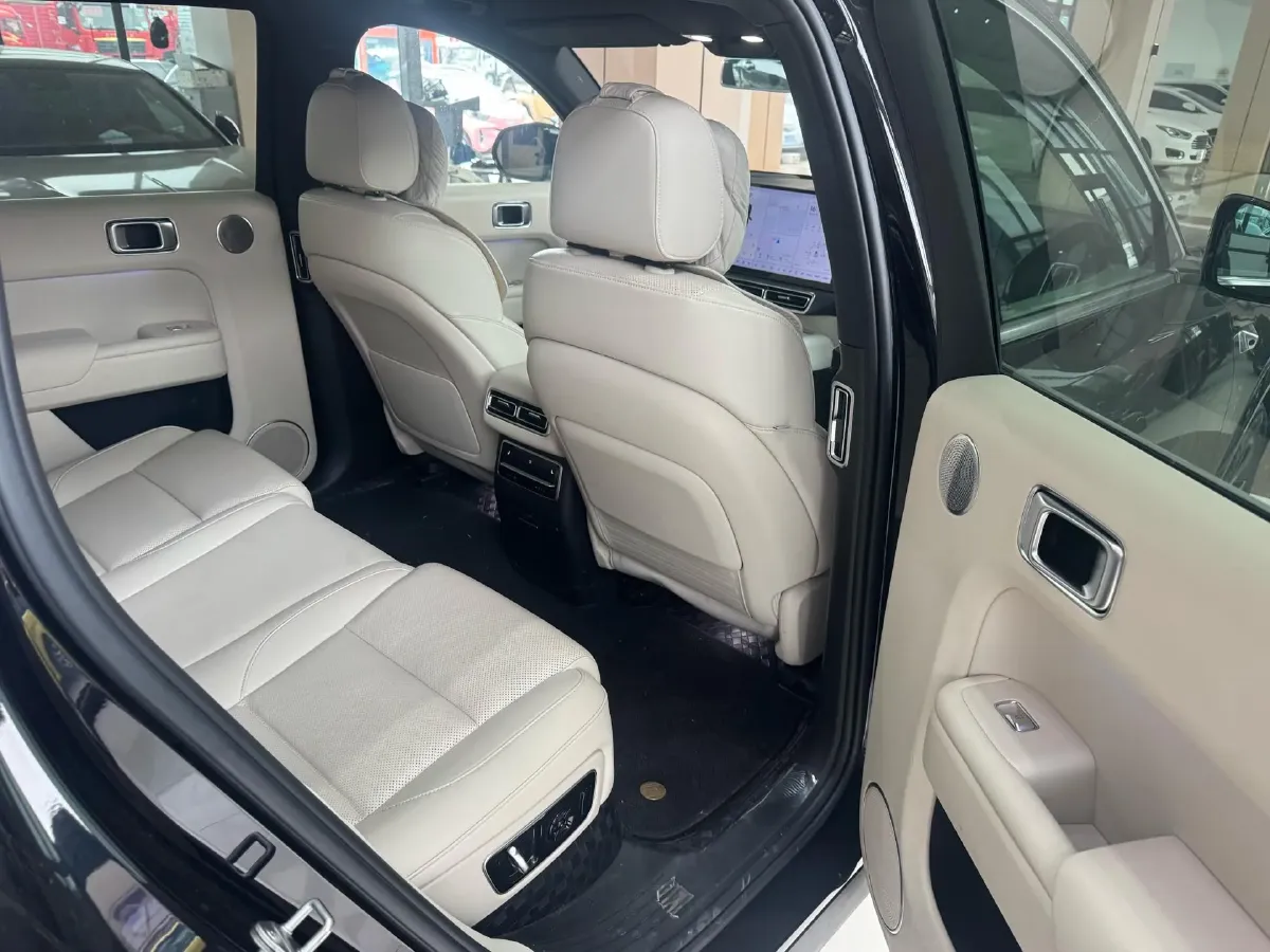 2023 Hyundai Palisade 3.5L 272HP V6 8AT,autocango,china used car exporter,china ev exporter,chinese used car exporter,chinese used ev exporter