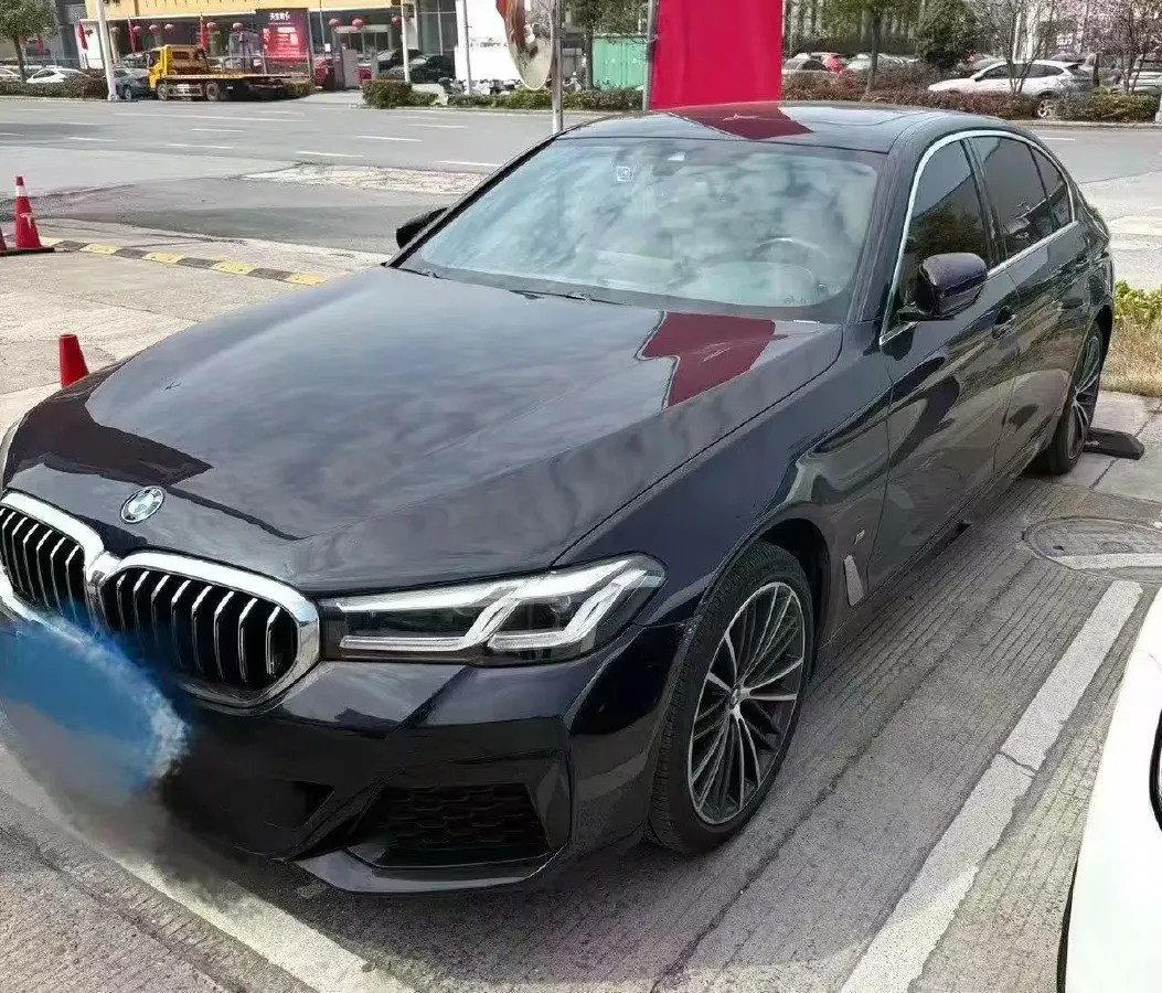 2022 BMW 5 Series 2.0T 184HP L4 8AT,autocango,china used car exporter,china ev exporter,chinese used car exporter,chinese used ev exporter