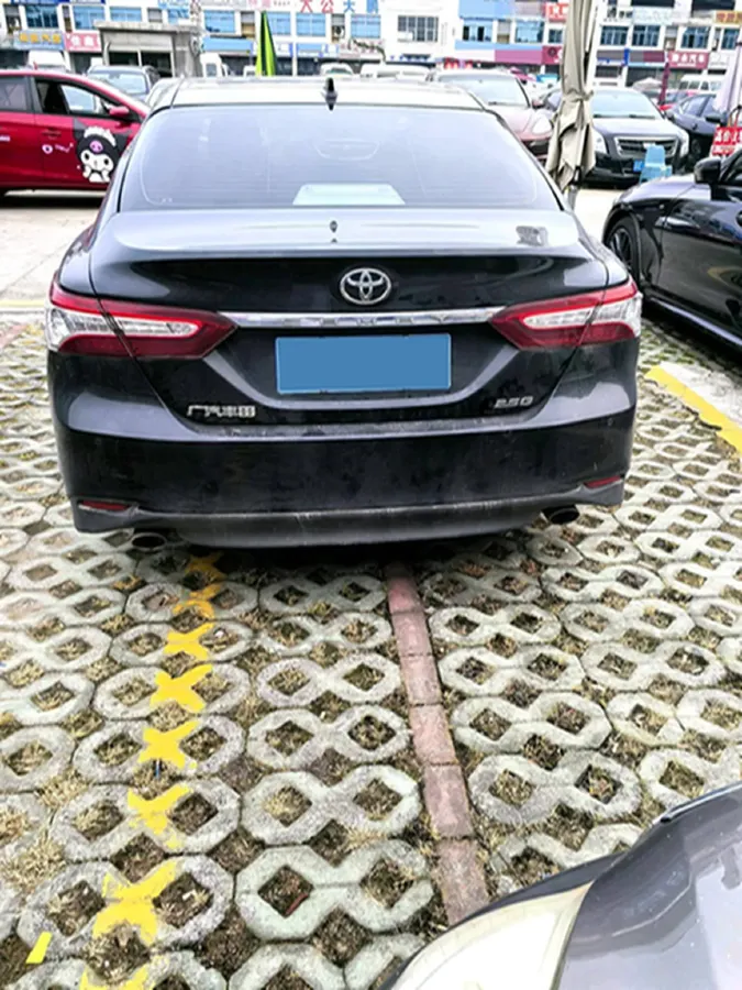 2021 Toyota Camry 2.5L 209HP L4 8AT,autocango,china used car exporter,china ev exporter,chinese used car exporter,chinese used ev exporter