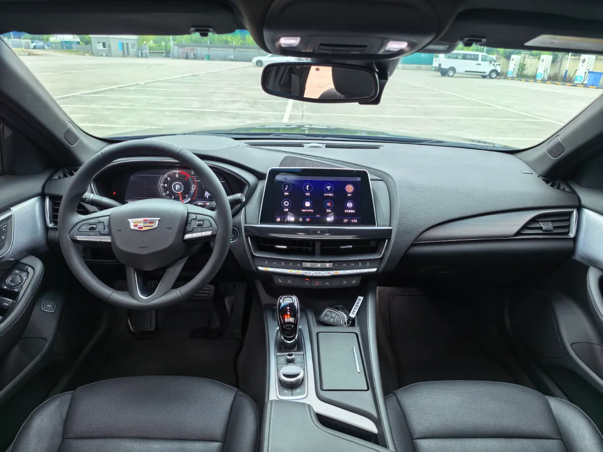 2023 Cadillac CT5 2.0T 237HP L4 10AT,autocango,china used car exporter,china ev exporter,chinese used car exporter,chinese used ev exporter