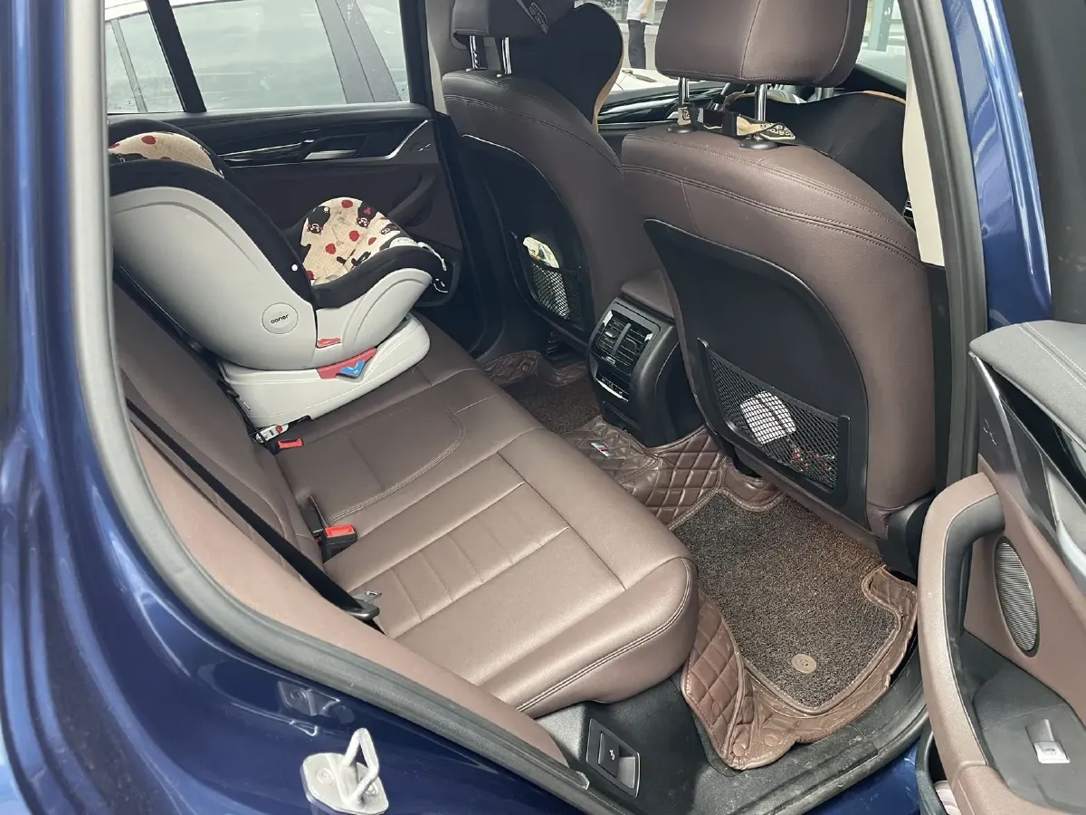 2021 BMW X3 2.0T 184HP L4 8AT,autocango,china used car exporter,china ev exporter,chinese used car exporter,chinese used ev exporter