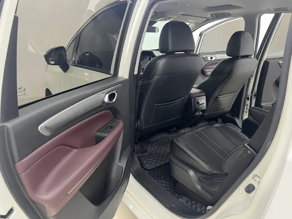 2021 GAC Trumpchi M6 1.5T 169HP L4 7DCT,autocango,china used car exporter,china ev exporter,chinese used car exporter,chinese used ev exporter